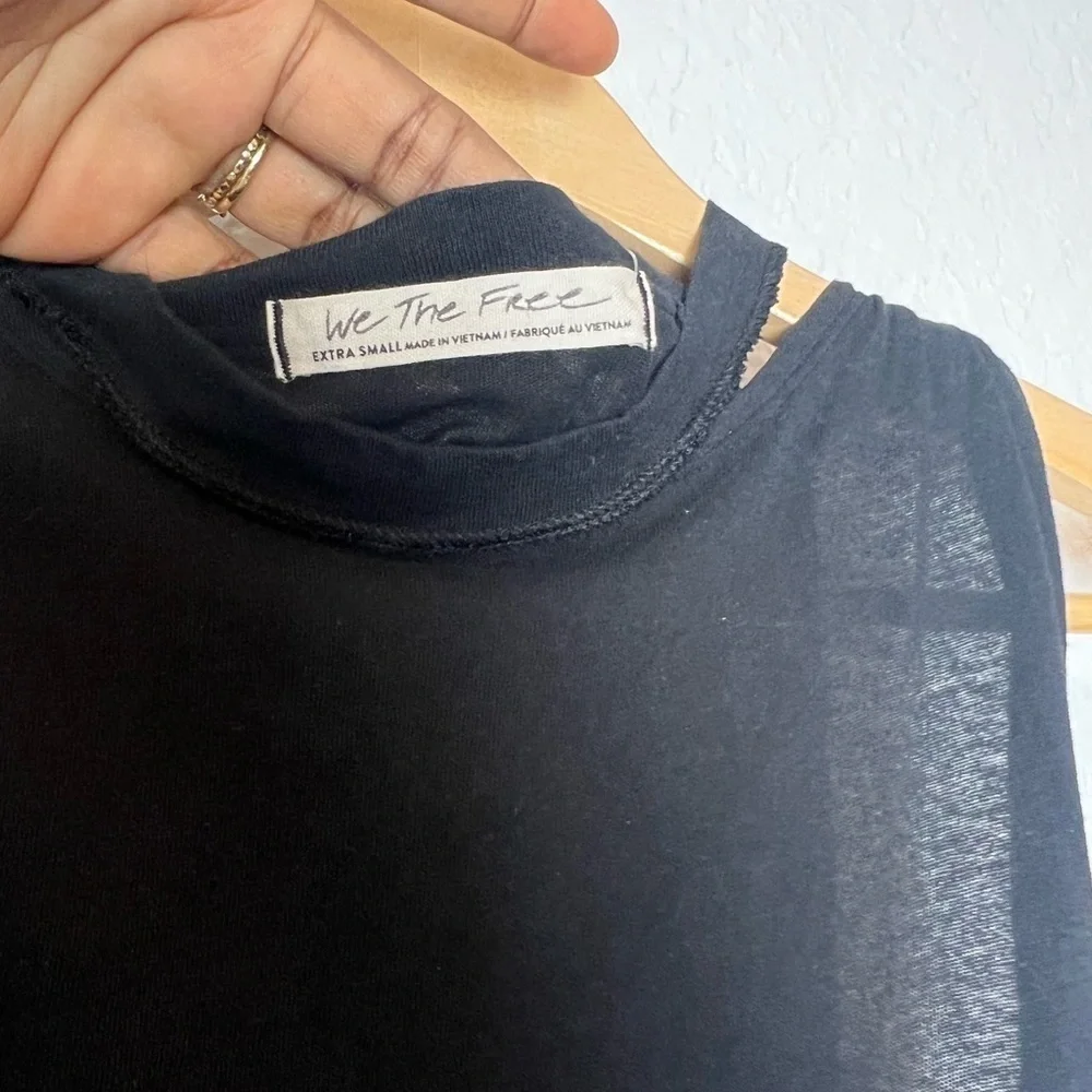 FREE PEOPLE WE THE FREE SLEEVELESS TWIST TANK TOP
